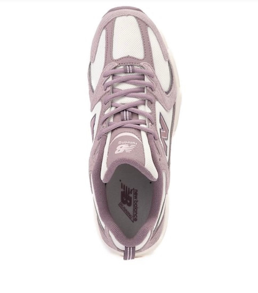 New Balance 530 Sea Salt / Ice Wine ***Preorden***