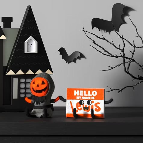Lewis & Friends Lewis and Name Tag Duo Halloween Figurines ***Preorden***