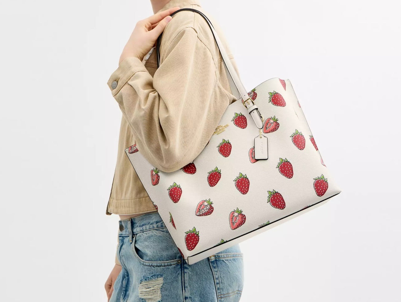 Mollie Tote Bag Strawberry Print Coach ***Preorden***