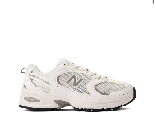 New Balance 530 Sea Salt / Arid Stone ***Preorden***