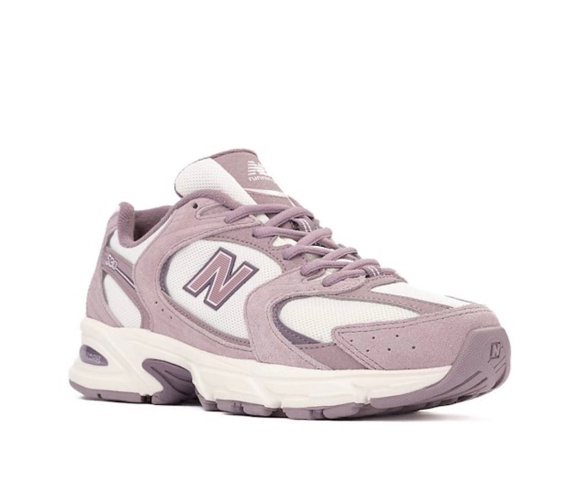 New Balance 530 Sea Salt / Ice Wine ***Preorden***