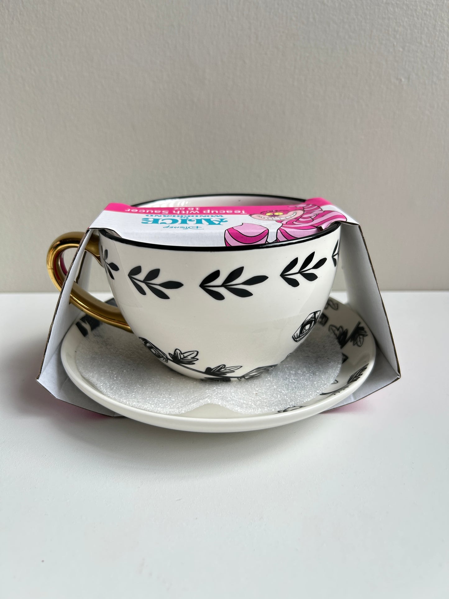 Taza Con Plato Alicia En El País De Las Maravillas