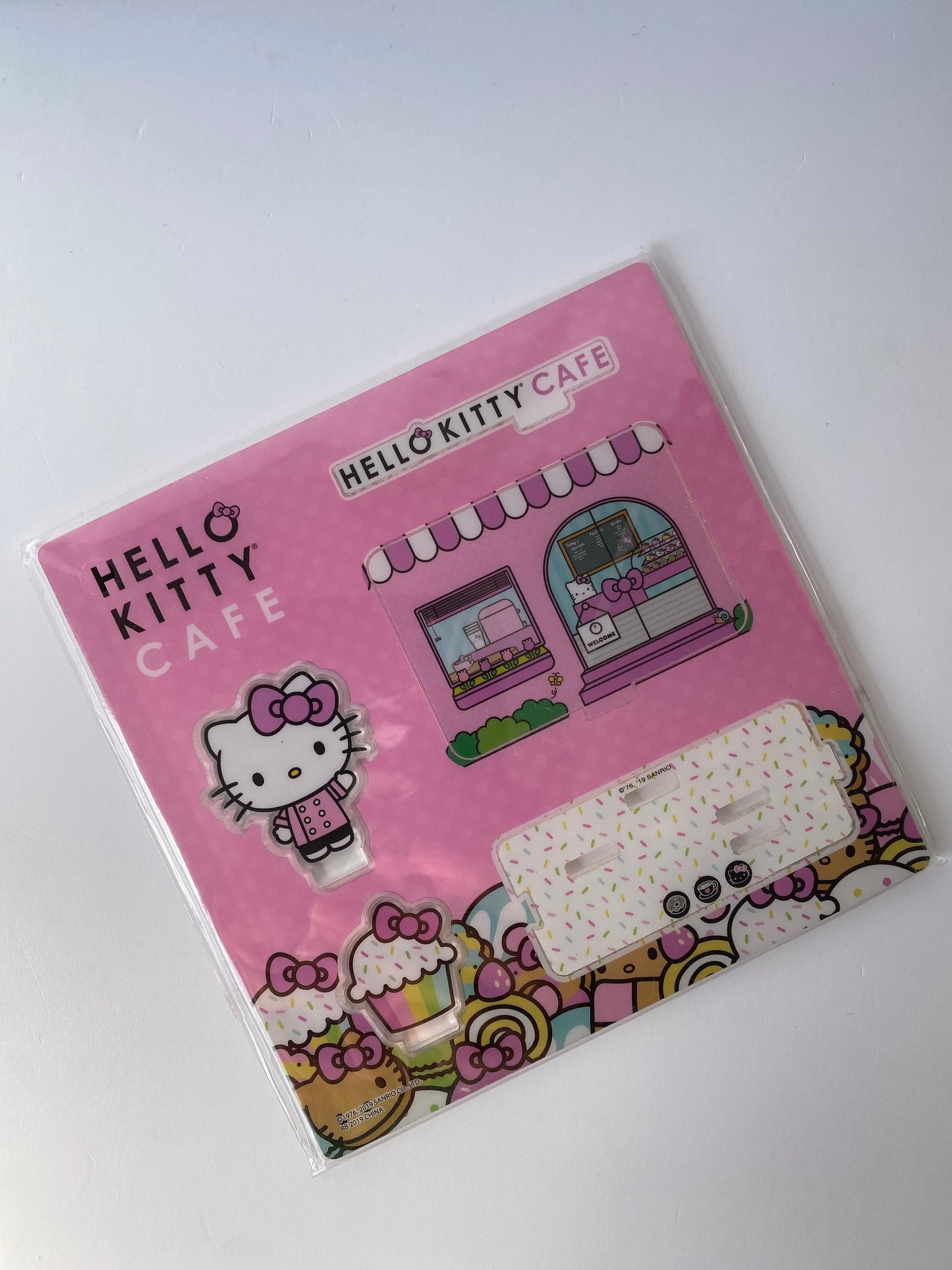 Scenery Set Hello Kitty Café