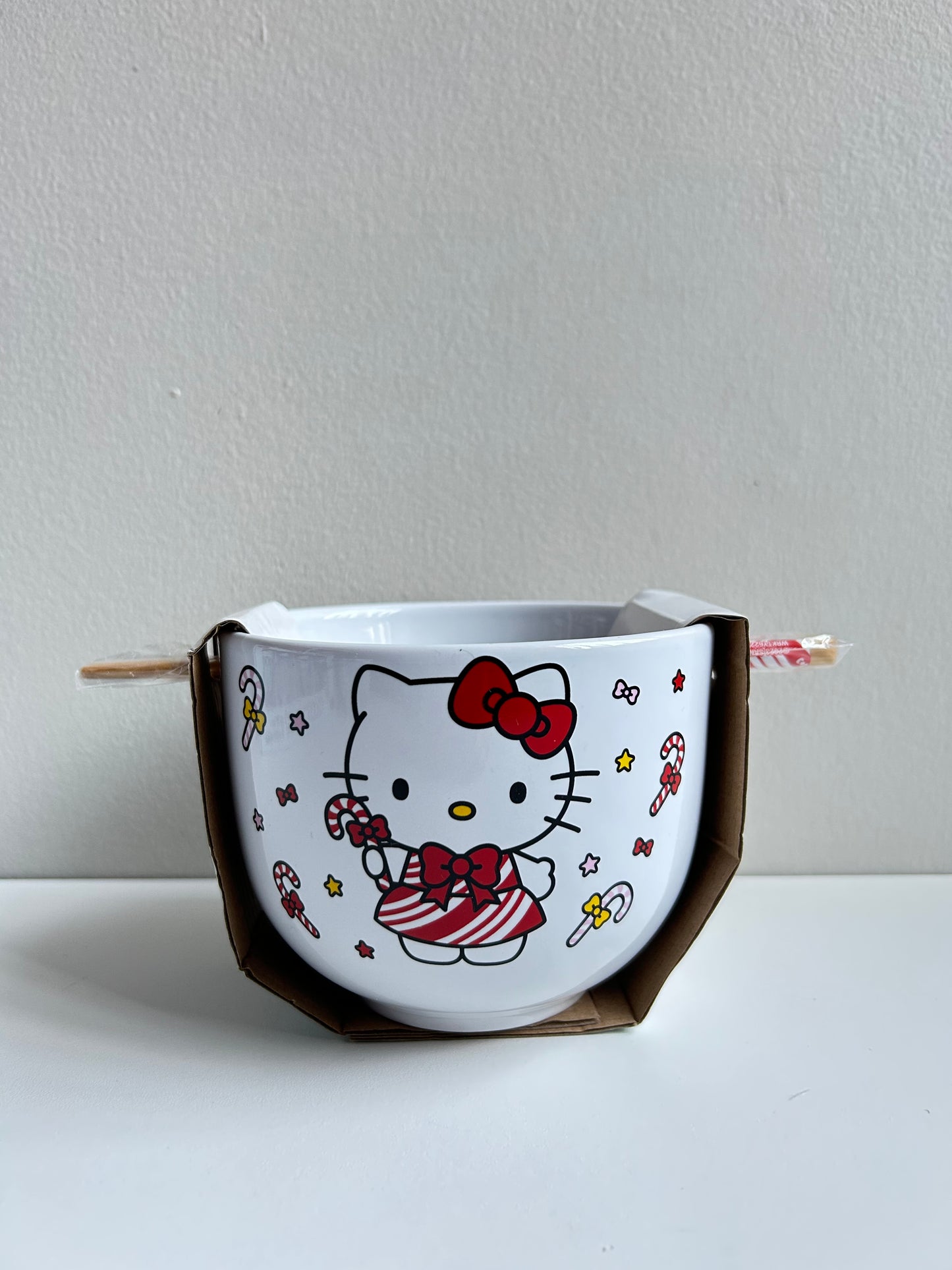 Bowl Con Palillos Chinos Hello Kitty Vestido Rojo