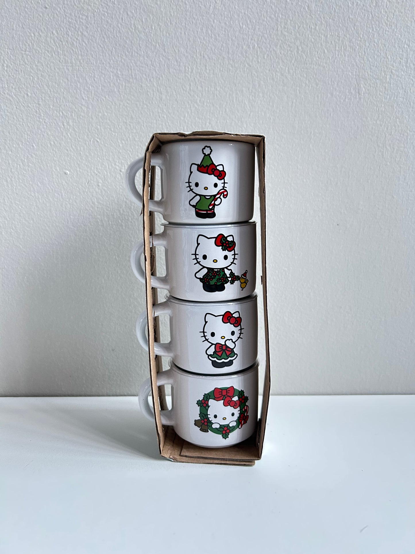 Set de 4 Tazas Hello Kitty Christmas