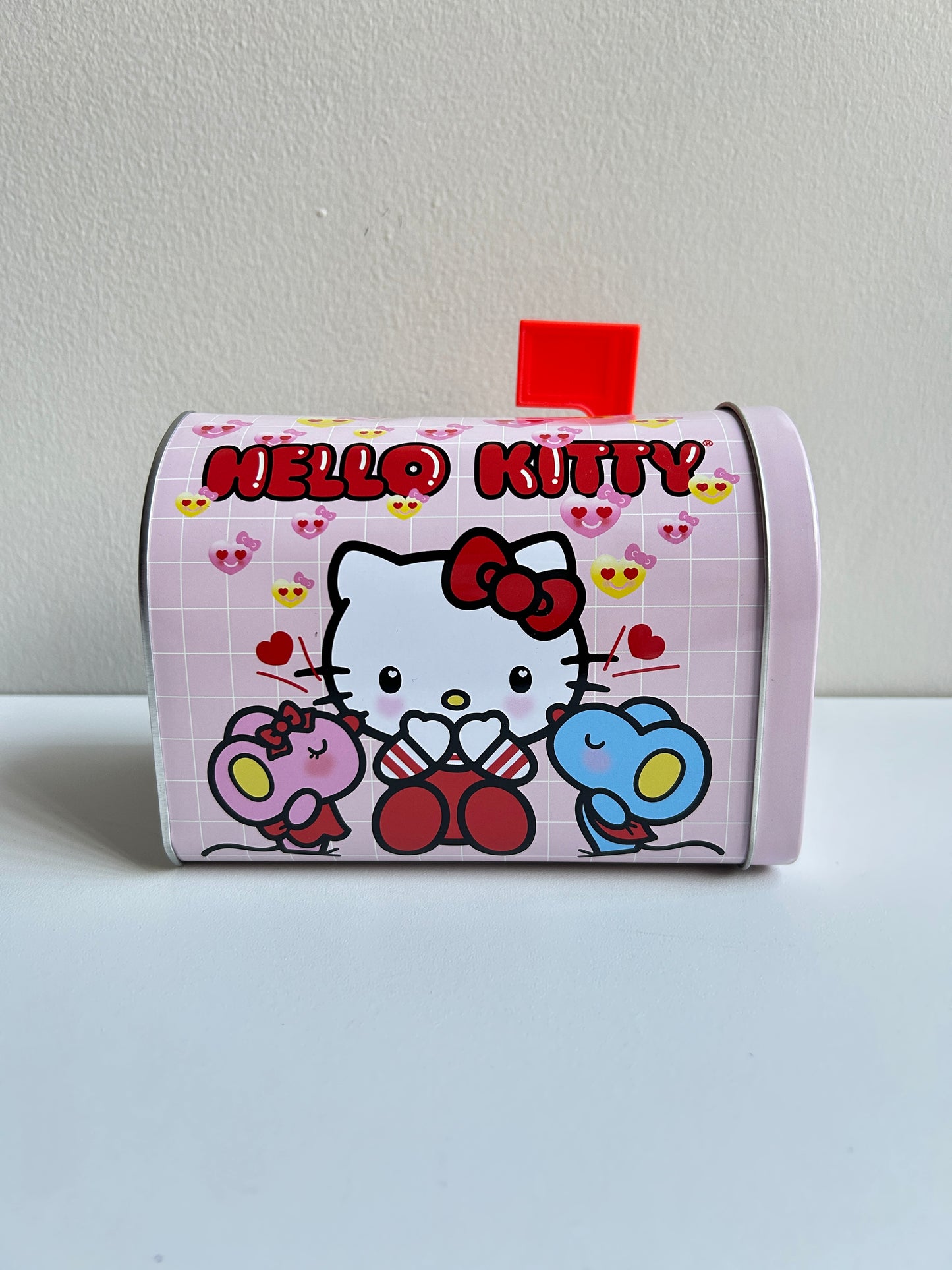 Buzón Metálico Hello Kitty