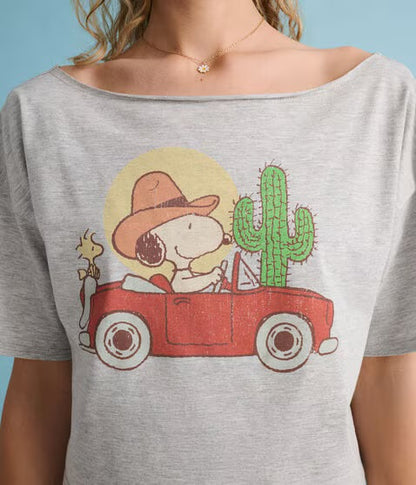 Playera Medios Hombros Snoopy Western Cactus Aeropostal ***Preorden***