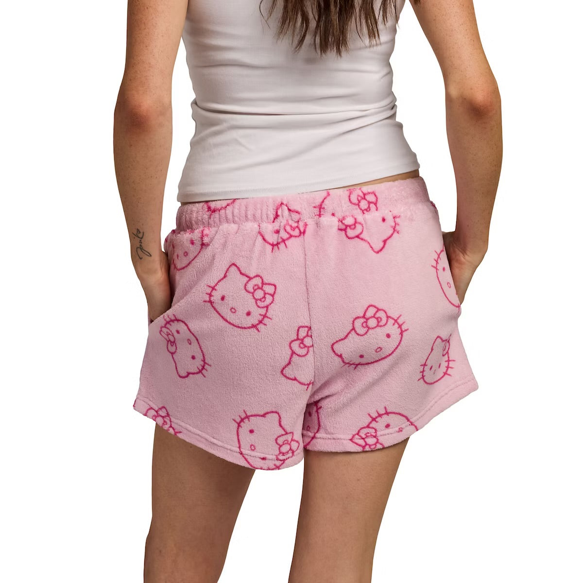 Short Fuzzy Hello Kitty Caritas Rosa ***Preorden***