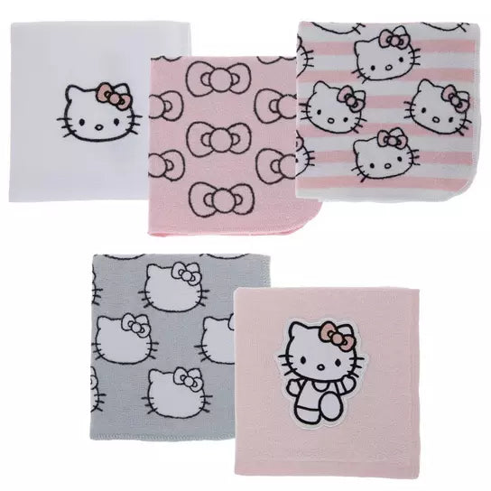 Set de 5 Toallas Hello Kitty y Canasta De Tela ***Preorden***