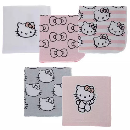 Set de 5 Toallas Hello Kitty y Canasta De Tela ***Preorden***