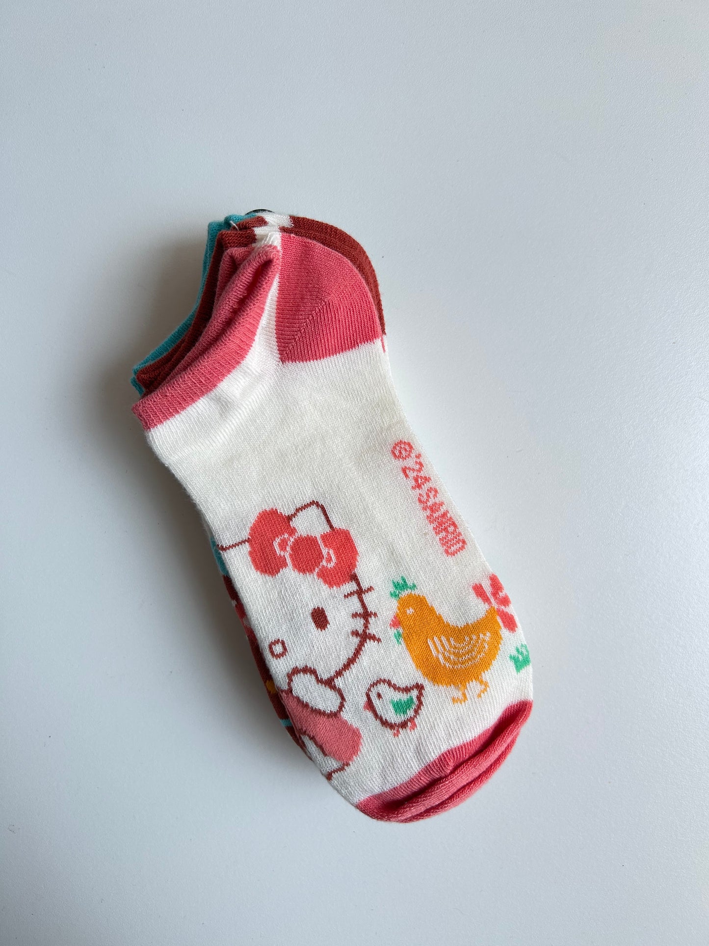 Set de 5 Pares de Caletas Sanrio Colores