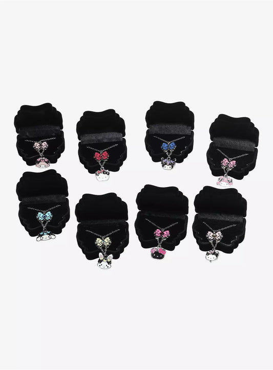 Caja Sorpresa de Collar Sanrio Japón Mariposa ***Preorden ***