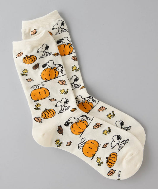 Calcetines Snoopy Fall ( un par) American Eagle*** Preorden***