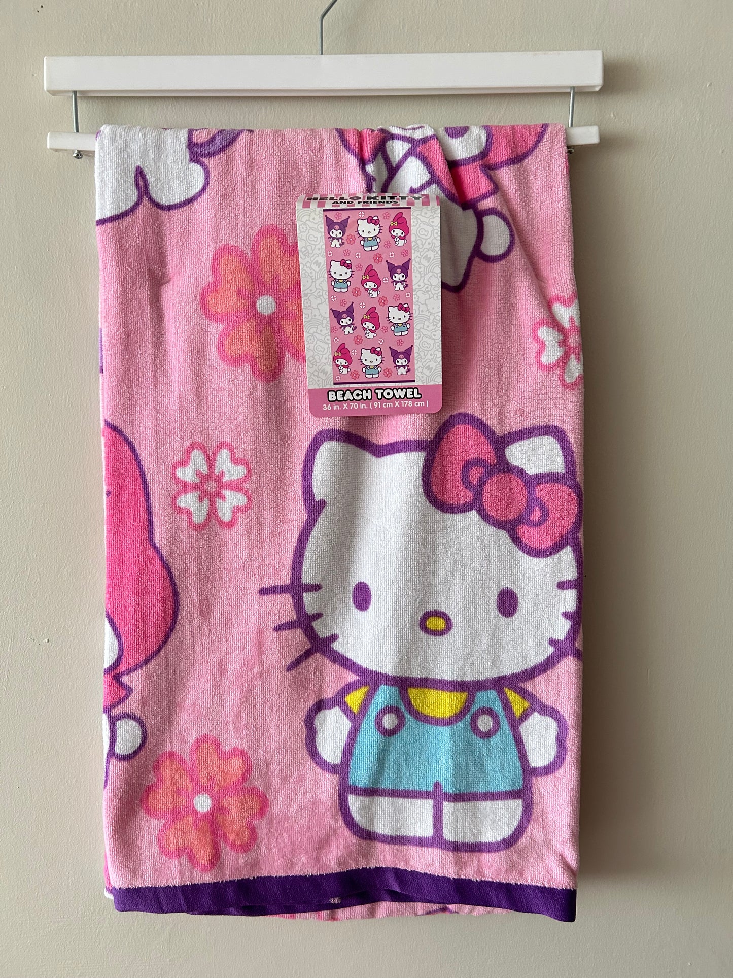 Toalla Sanrio Girls 100% algodón