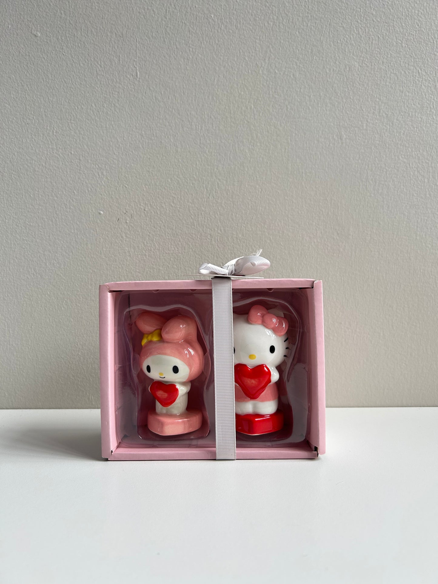 Salero y Pimentero Hello Kitty y My Melody