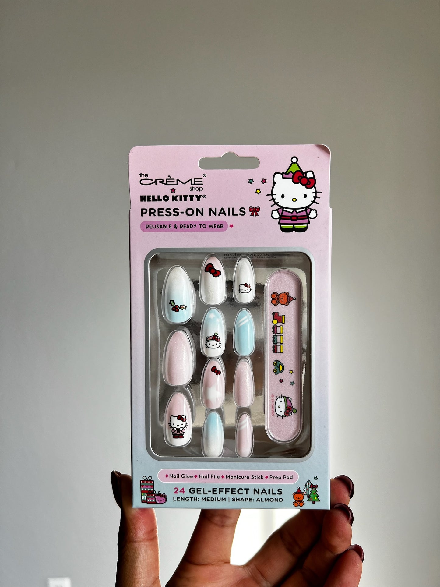 Set de Uñas Press-On Hello Kitty Navideña