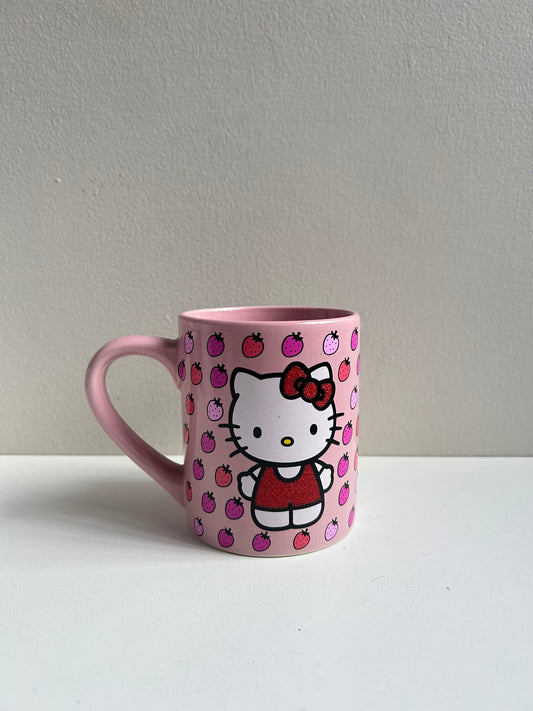 Taza Hello Kitty Fresas