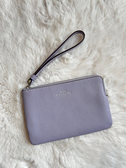 Wristlet Coach Lila