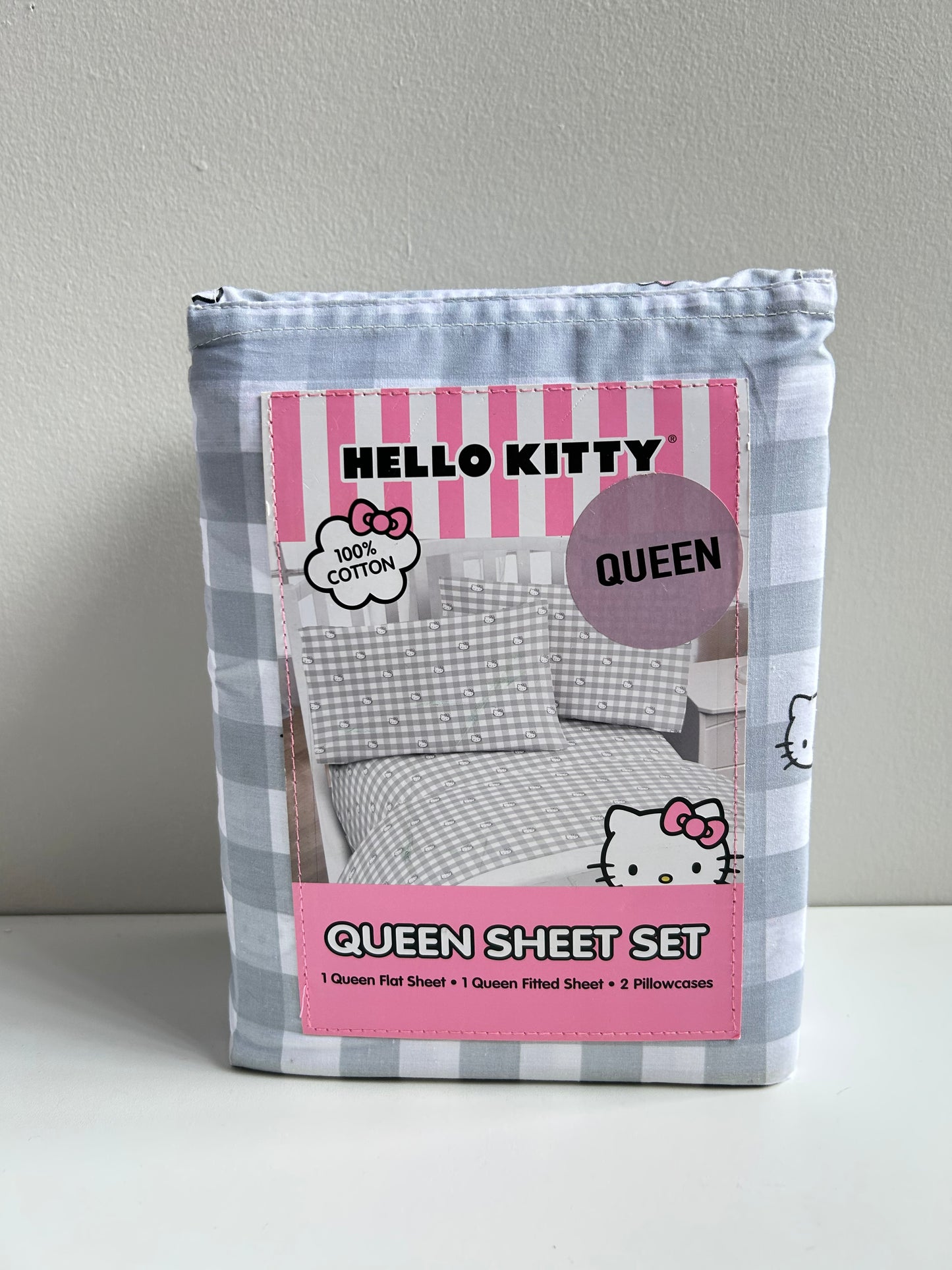 Set de 4 Piezas Queen Sheet Hello Kitty 100% Algodón